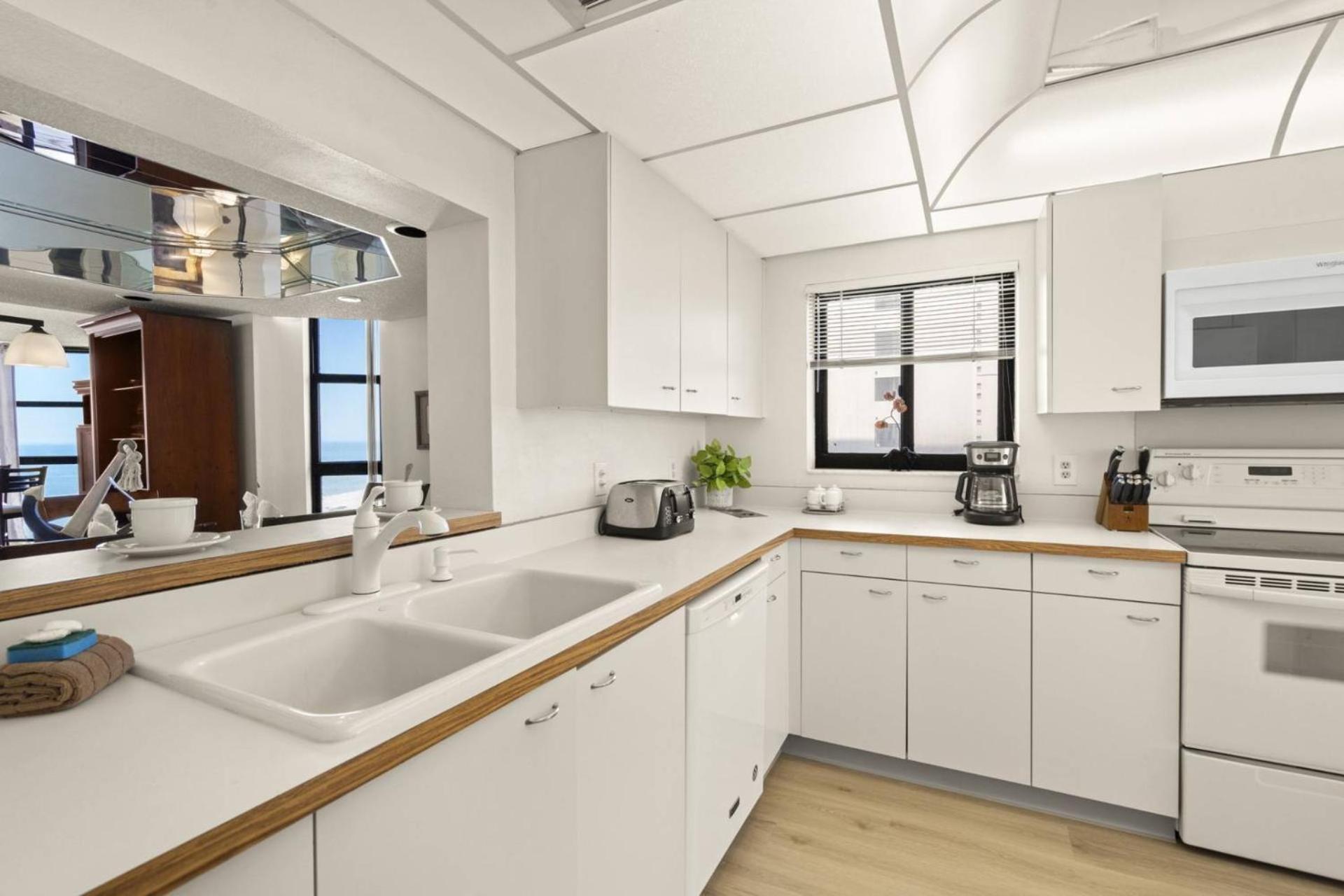 1208 Lighthouse Towers Villa Клиъруотър Бийч Екстериор снимка